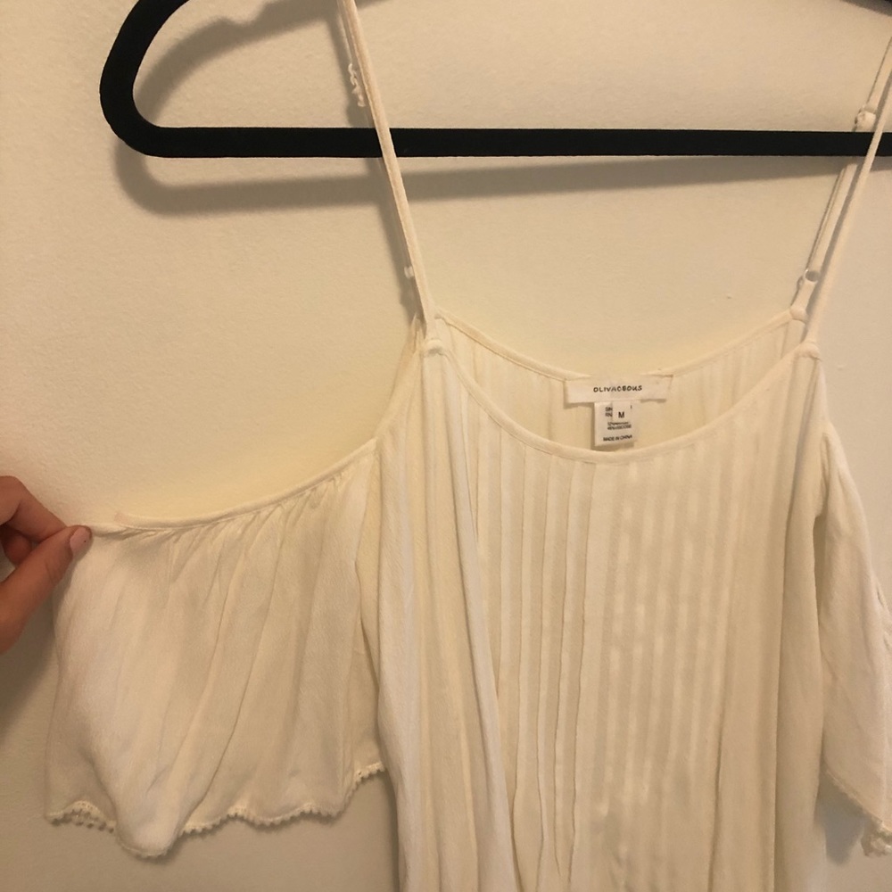 White offshoulder dress